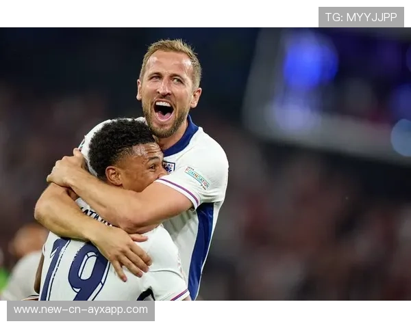 凯恩夜间恢复训练照曝光，得分欲望不减当年