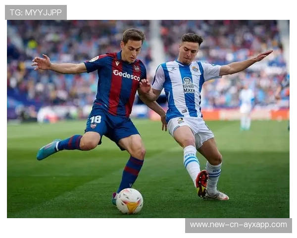 塞尔塔前锋跑位威胁提示：战术洞察助你掌握比赛主动权